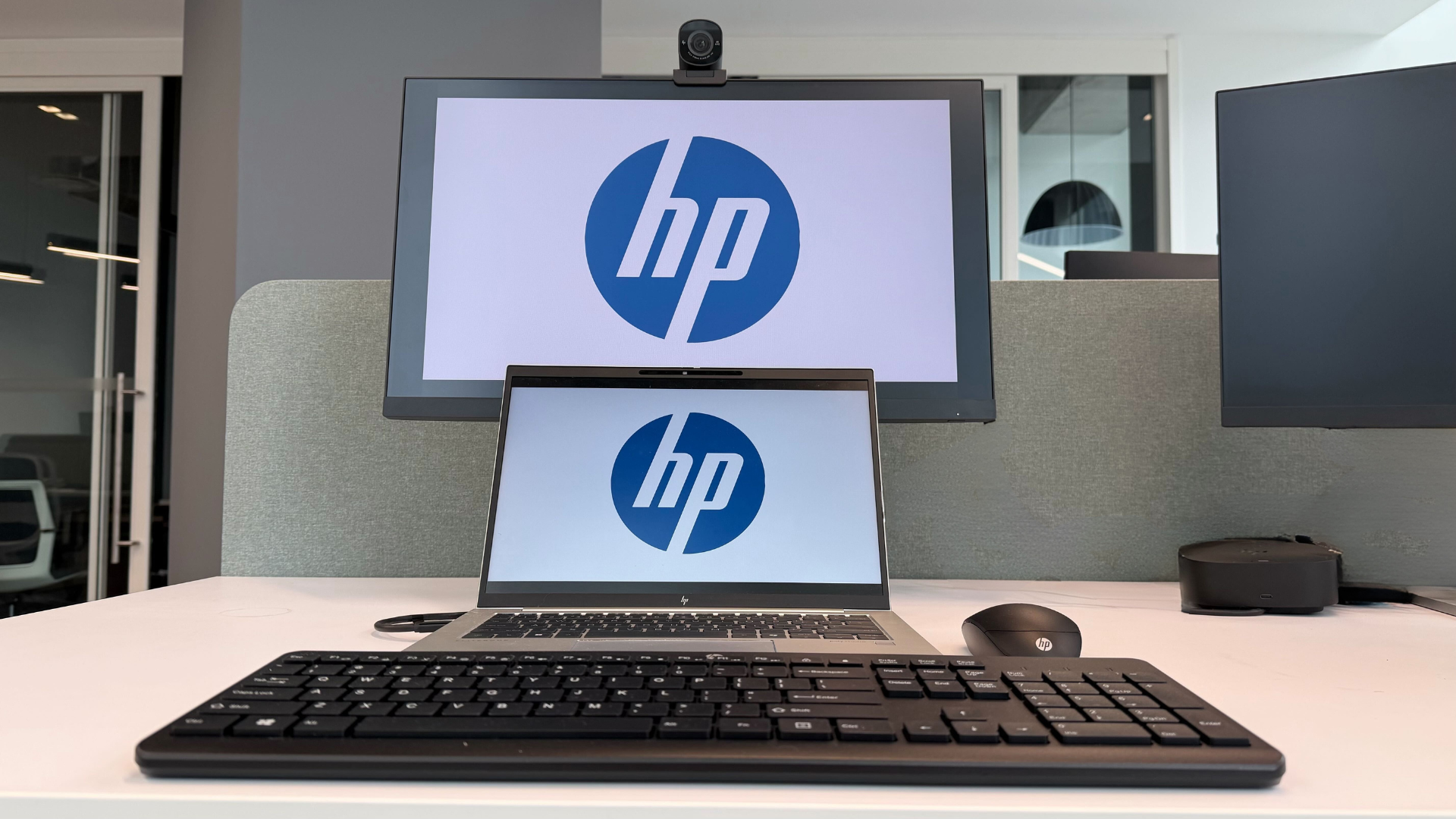 HP Innovation Hub computers